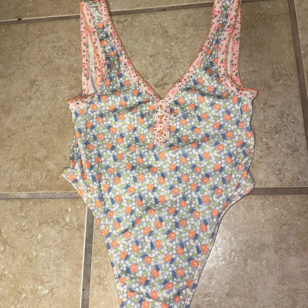 Out from Under Floral Print Bodysuit - Picture 1 of 6